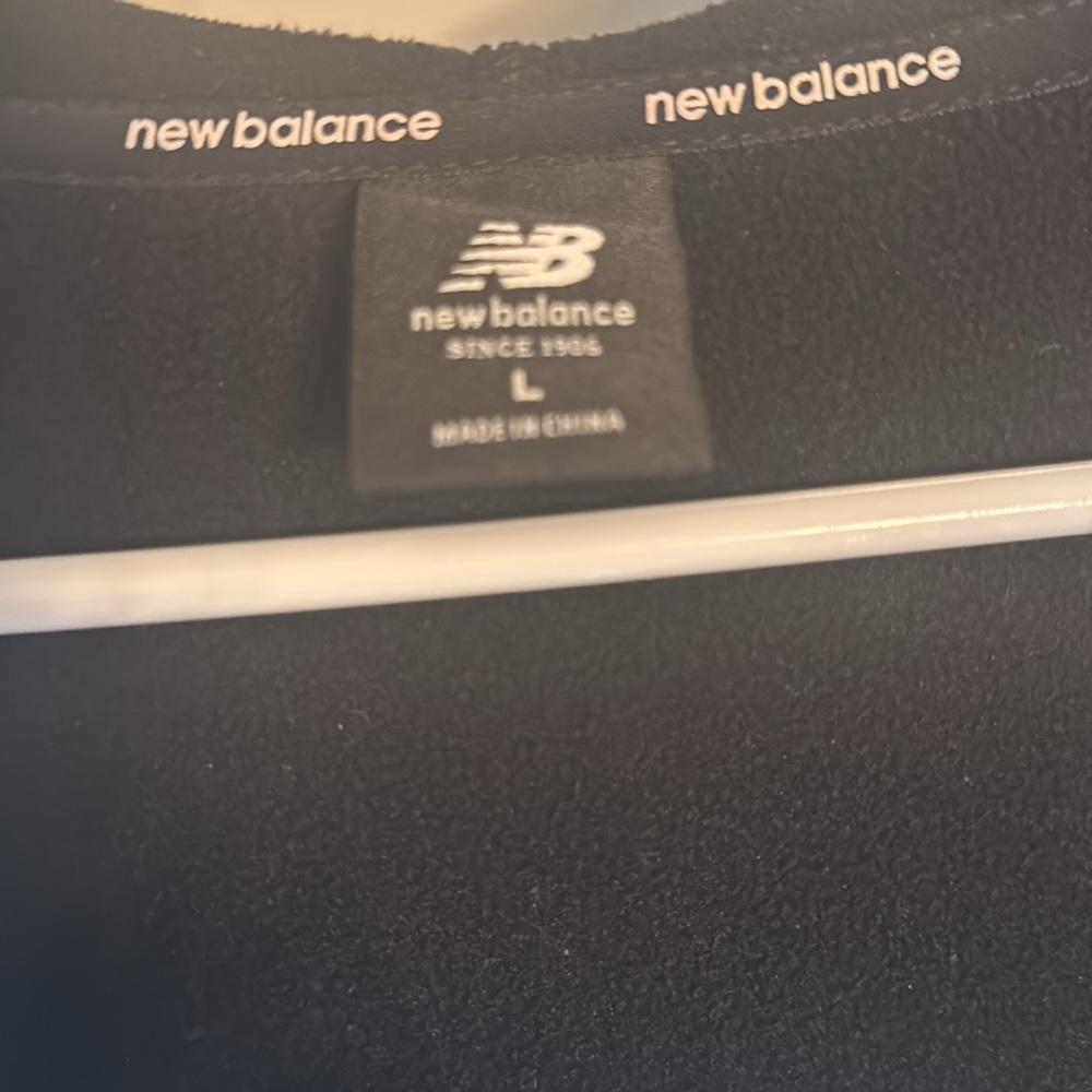 Black New Balance Hooded Zip-Up Sweatshirt Jacket - Picture 5 of 6